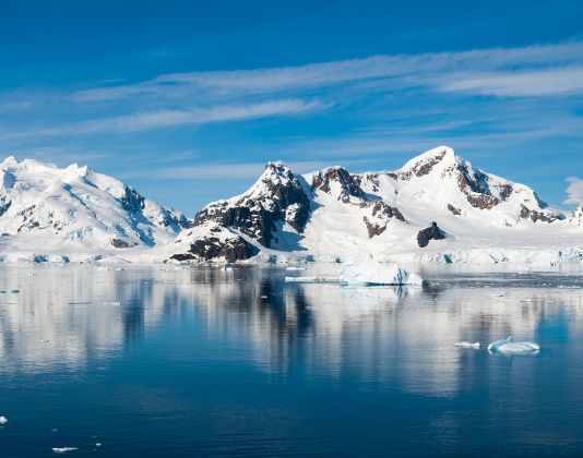 Cruises from Antarctica to New Zealand | Swan Hellenic